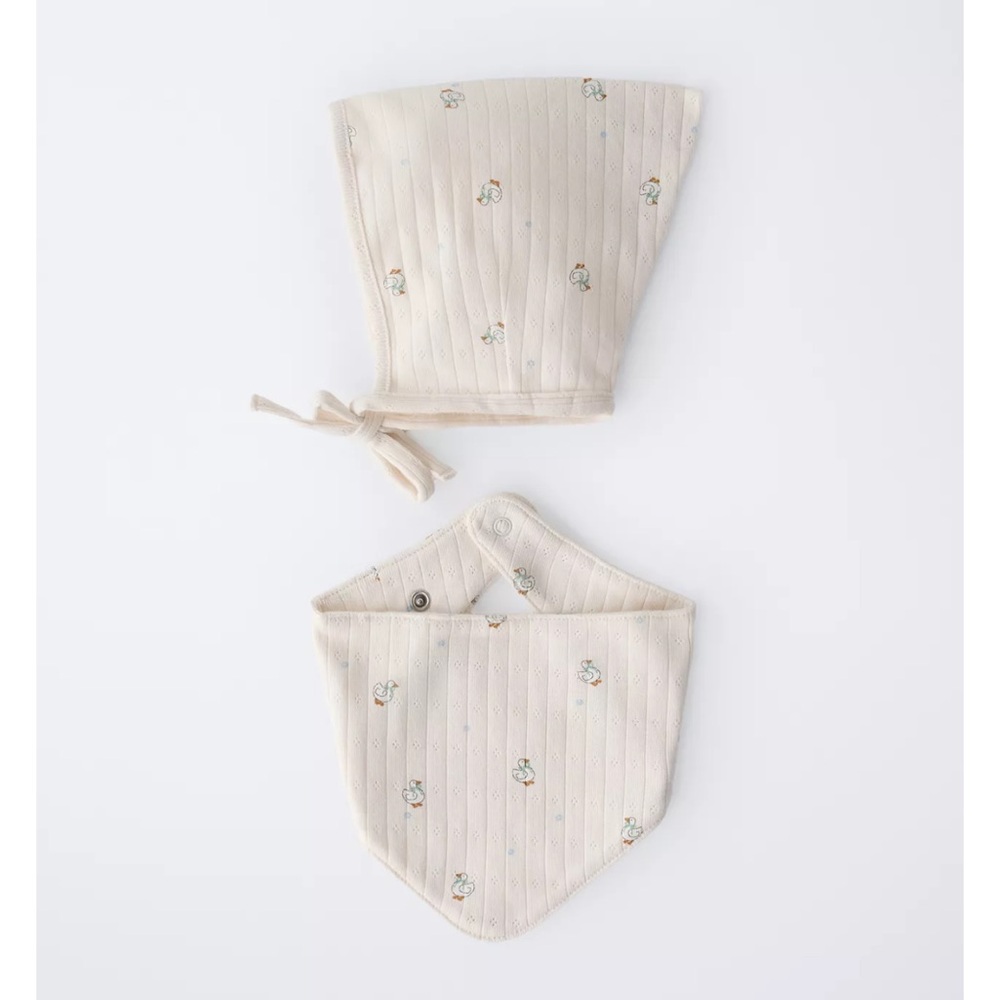 ZARA GOOSE PRINT BONNET AND BANDANA SET